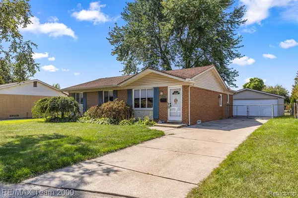 Canton, MI 48187,7085 London Court
