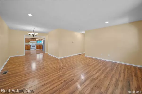 Howell, MI 48843,330 Harvard Drive