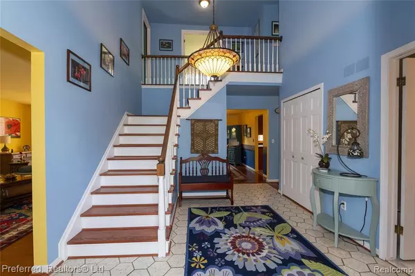 Plymouth, MI 48170,9350 Colony Farm Court