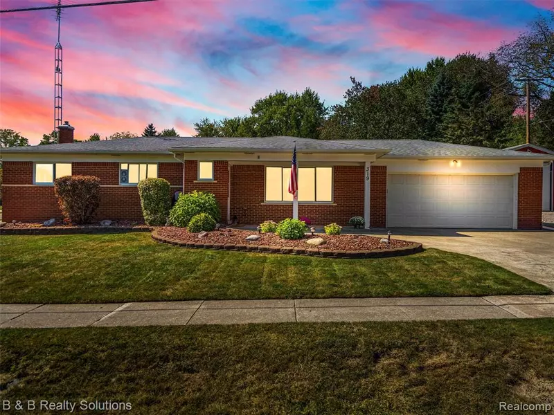 319 Kidder Road, Almont, MI 48003