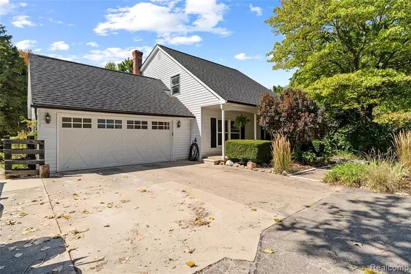 Howell, MI 48855,2715 Cullen Road