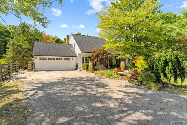 Howell, MI 48855,2715 Cullen Road