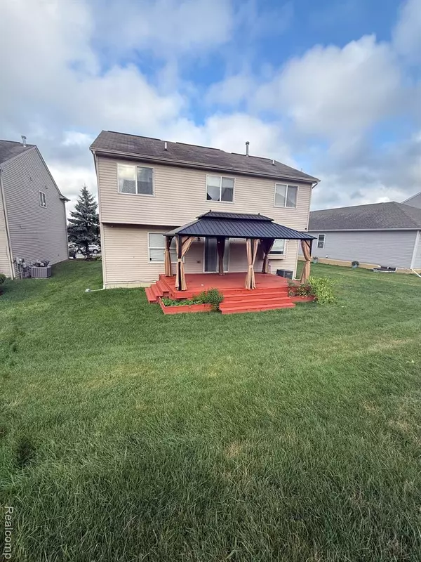 Pontiac, MI 48341,321 Tom Avenue