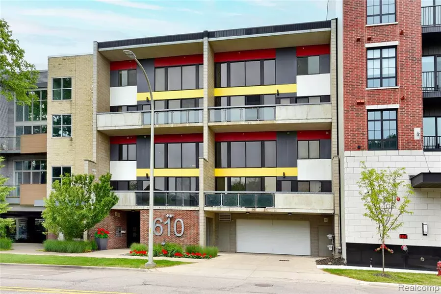 610 S TROY Street, Royal Oak, MI 48067
