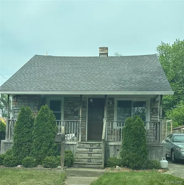 15938 Lola Drive, Redford, MI 48239