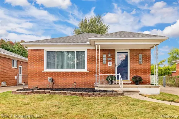 Eastpointe, MI 48021,17121 Wilson Avenue
