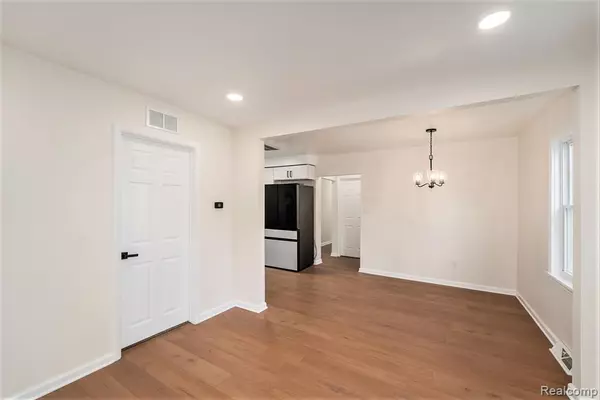 Ferndale, MI 48220,3245 Harris Street