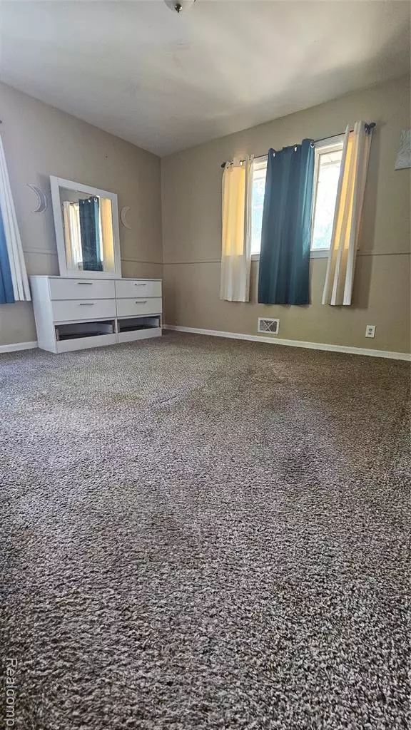 Flint, MI 48504,4201 Winona Street