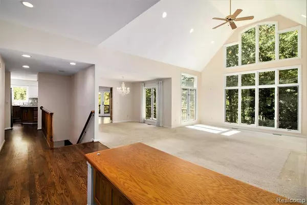 Lake Orion, MI 48362,302 Kirksway Lane