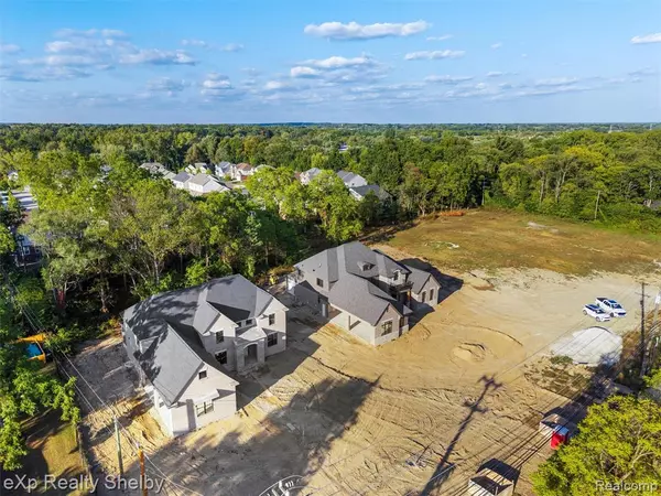 Rochester Hills, MI 48307,1051 E Avon Road