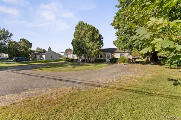 Adrian, MI 49221,2920 Bent Oak Highway