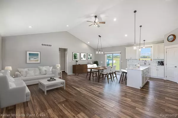 Almont, MI 48003,8309 Almont Road