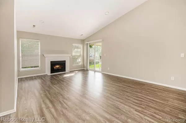 Shelby Twp, MI 48316,56197 Troon N