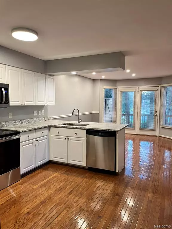 Shelby Twp, MI 48316,4455 Park Place Dr Park Place Dr