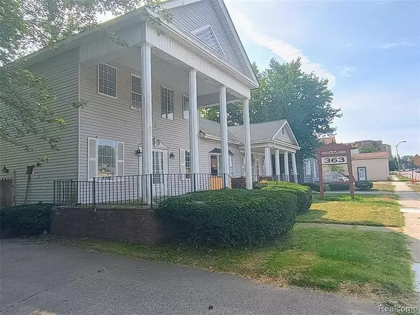 Pontiac, MI 48341,363 W Huron Street
