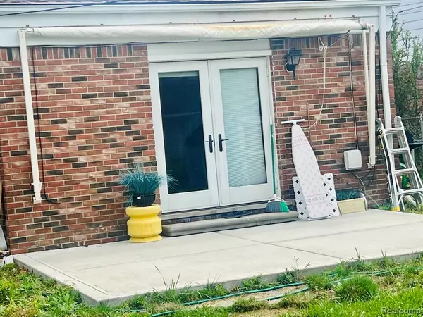 Warren, MI 48088,29251 Bon Mar Drive