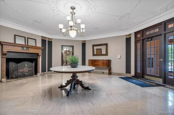 Detroit, MI 48207,2900 E Jefferson Avenue