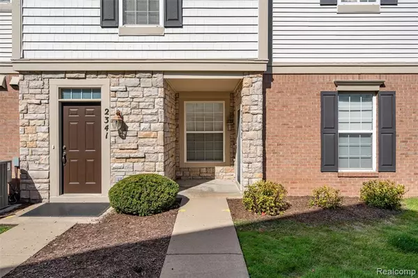 Canton, MI 48188,2323 Knollwood Drive