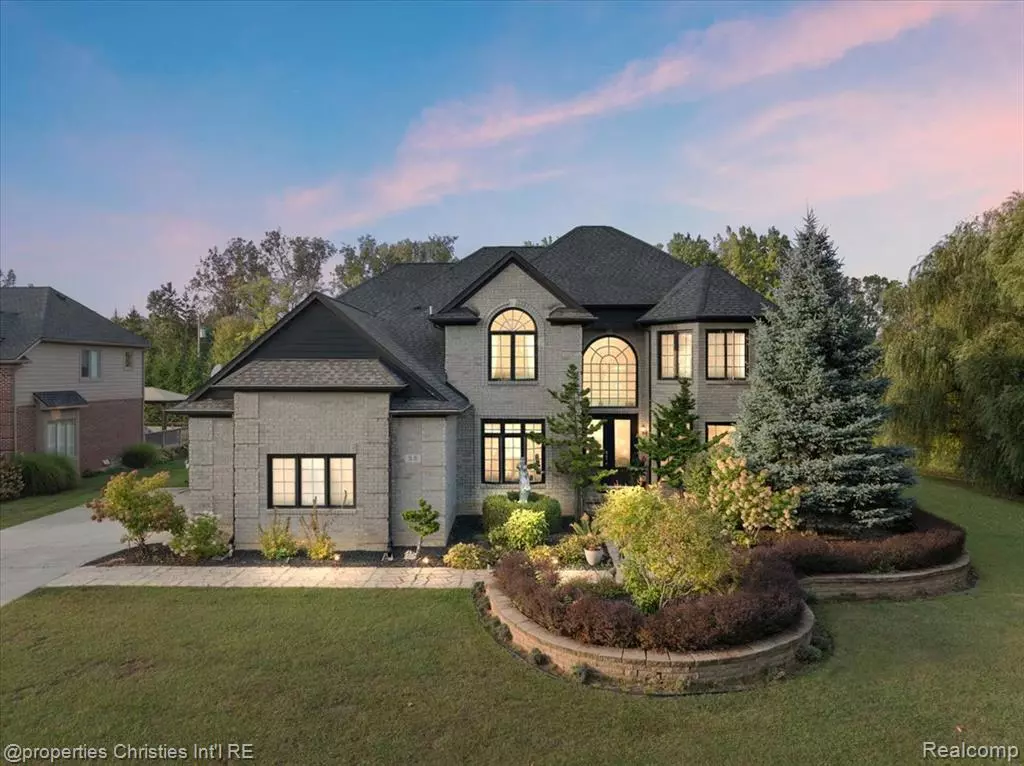 Troy, MI 48098,58 INGRAM Drive