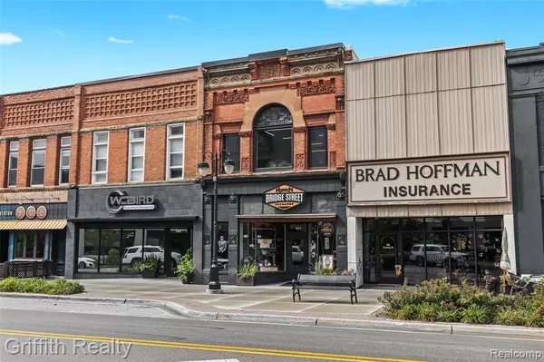 Fenton, MI 48430,104 S Leroy Street
