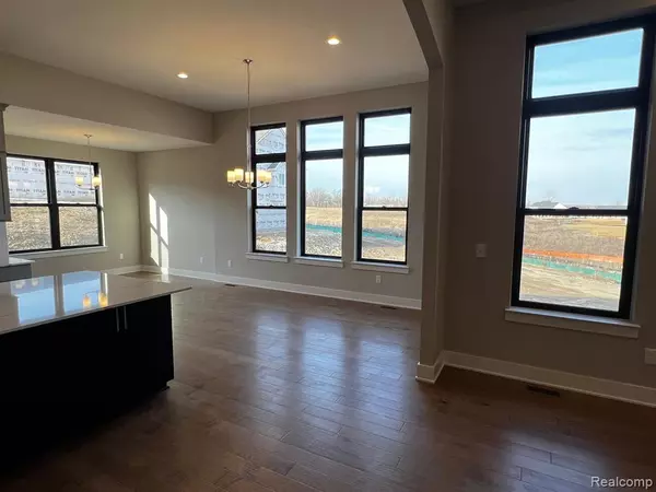 Shelby, MI 48315,13914 Leeward Drive