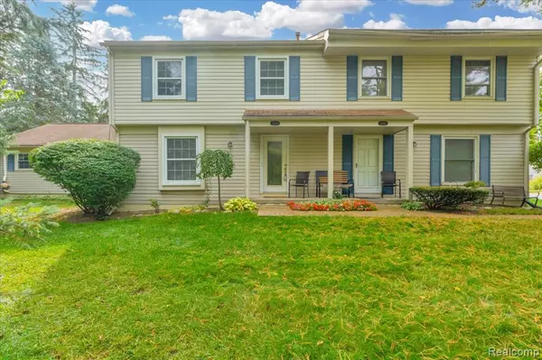 Walled Lake, MI 48390,2144 Park Place Drive