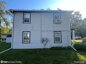 Fenton, MI 48430,2396 S Long Lake Road