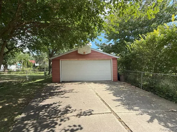 Dearborn, MI 48124,3621 Gertrude Street