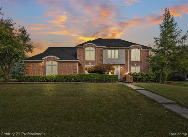 Troy, MI 48098,4310 Birch Run Drive