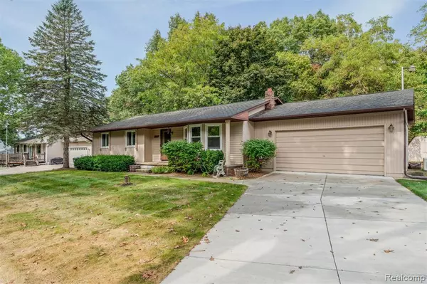 Lake Orion, MI 48362,711 S Newman Road