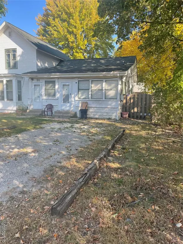 Oxford, MI 48371,91 East Street