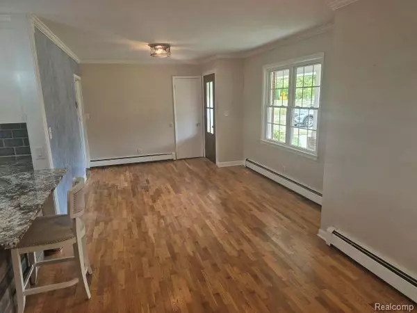 Holly, MI 48442,12387 MILFORD Road