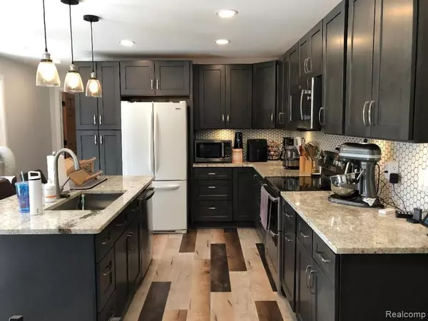 White Lake, MI,8135 KENWICK Drive