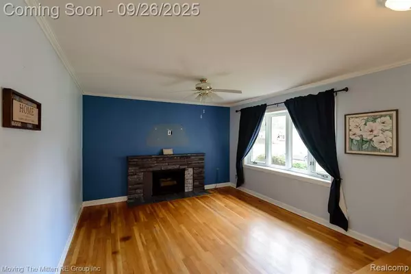 Romulus, MI 48174,38119 Walnut Street