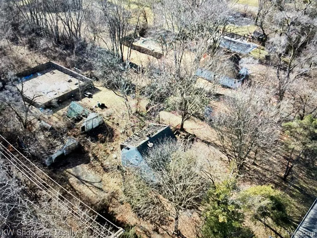 Romulus, MI 48174,30905 BEVERLY Road