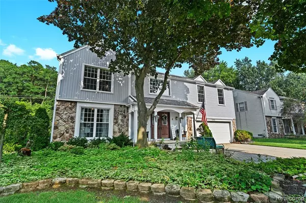 West Bloomfield, MI 48324,2395 Harness Drive