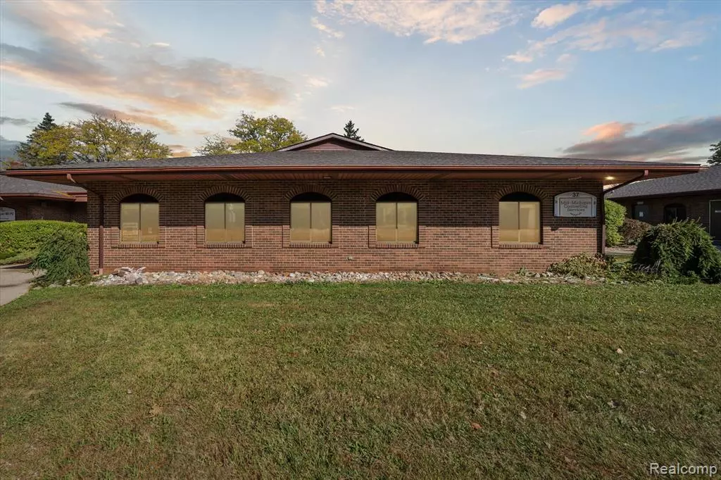 Flint, MI 48532,1117 Villa Linde Court