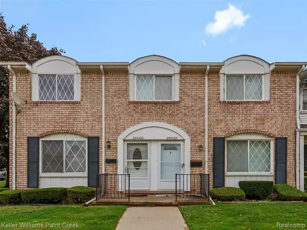 29448 El Dorado Plaza, Warren, MI 48088