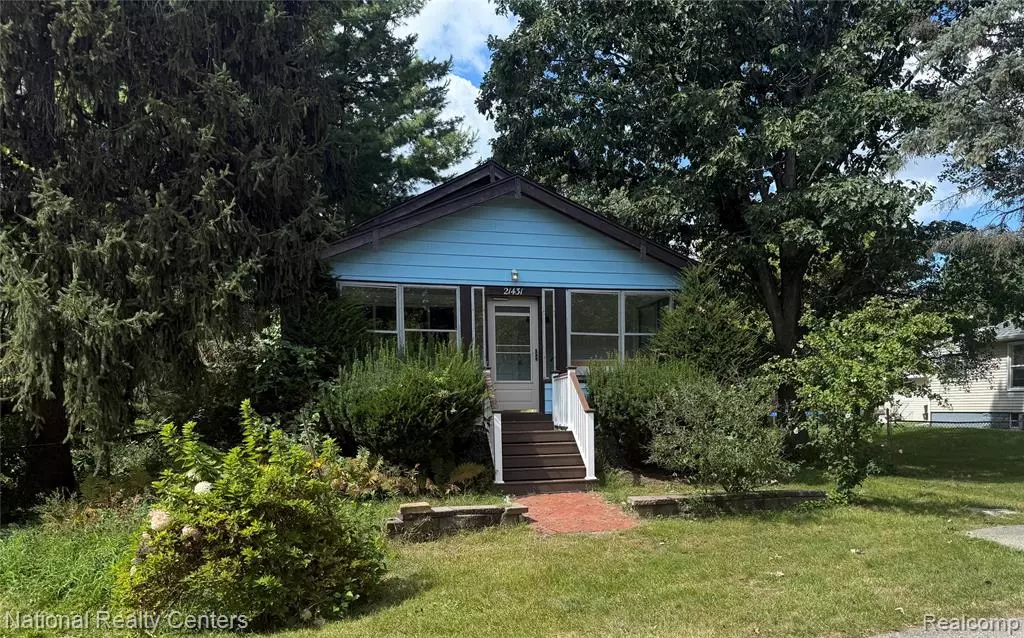 Farmington Hills, MI 48336,21431 Oxford Avenue