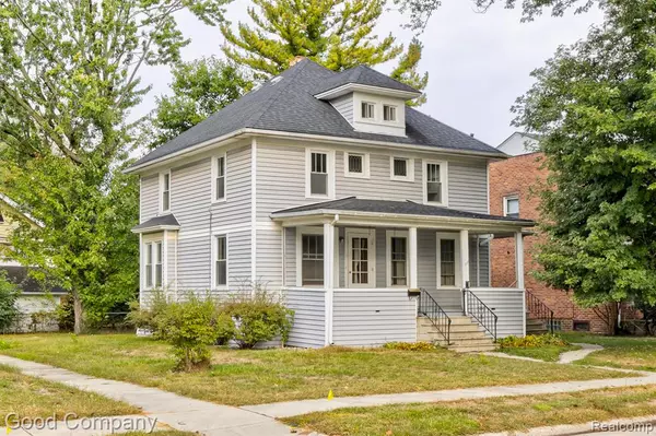 212 S Maple Avenue, Royal Oak, MI 48067
