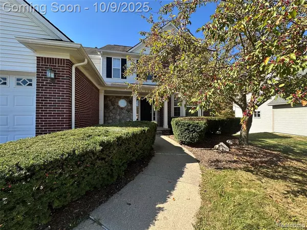 Lake Orion, MI,2609 HUNTINGTON Drive
