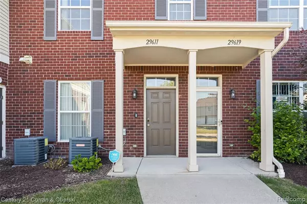 Warren, MI 48092,29611 Fox Run Circle