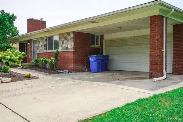 Warren, MI 48089,14670 Shirley Avenue