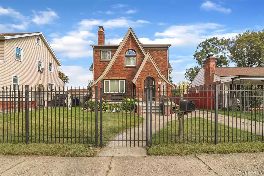 16764 Blackstone Street, Detroit, MI 48219