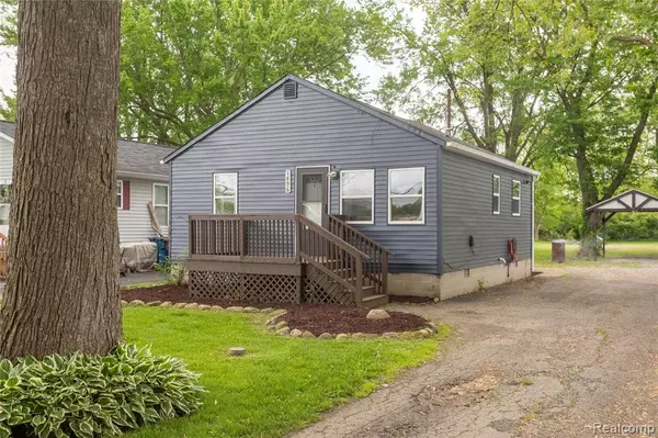 Monroe, MI 48162,1896 SPAULDING Road