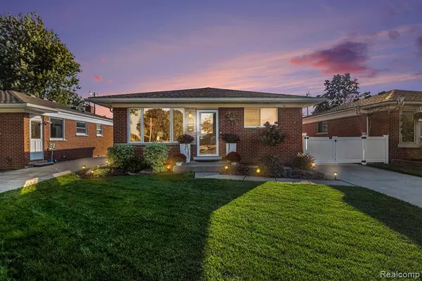 14713 Morris Avenue, Allen Park, MI 48101