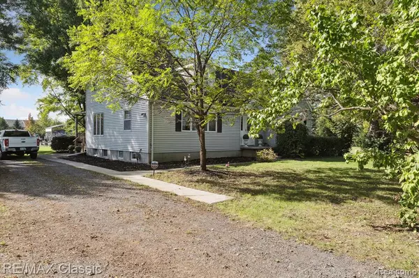 Canton, MI 48188,49035 Geddes Road