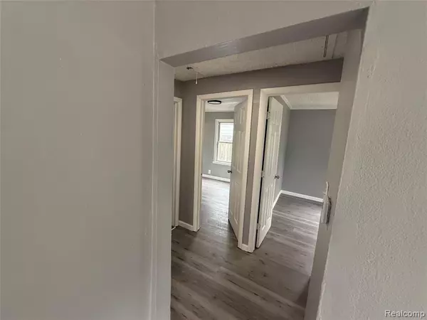 Taylor, MI,6460 Oak Street