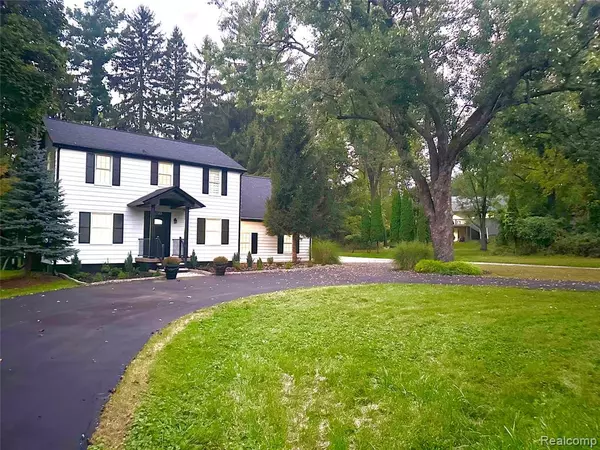 Bloomfield Hills, MI 48302,1785 Ward Road