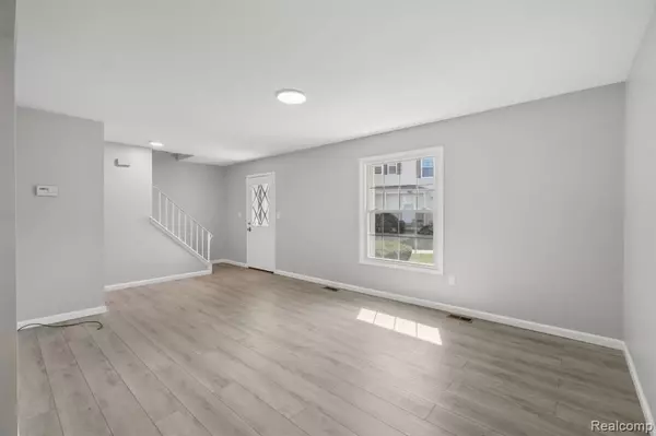 Walled Lake, MI 48390,2130 Park Place